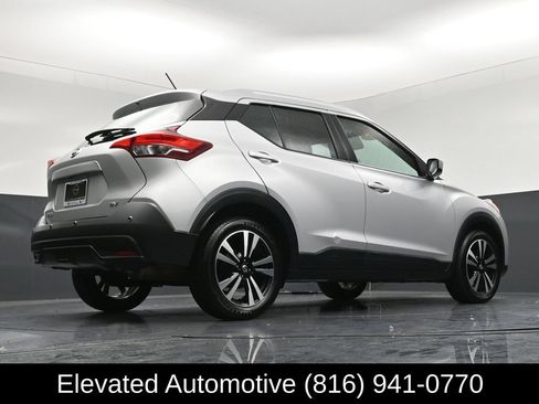 Used 2020 Nissan Kicks SV FWD image 27