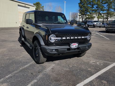 New 2026 Ford Bronco Outer Banks image 19