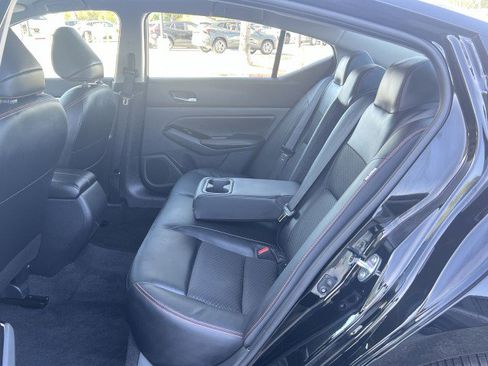 Used 2025 Nissan Altima 2.5 SR image 24