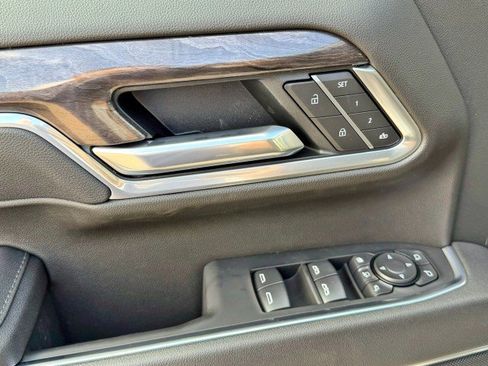 New 2026 Chevrolet Silverado 2500 LTZ w/ LTZ Premium Package image 13