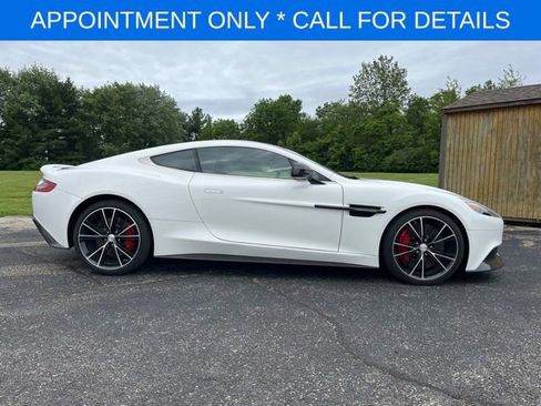 Used 2014 Aston Martin Vanquish Coupe RWD image 2