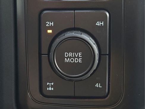 New 2025 Ford F350 XLT image 12