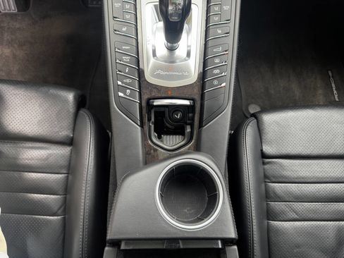 Used 2012 Porsche Panamera Turbo S image 32