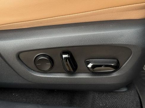 Used 2024 Lexus RX 350 w/ Technology Package image 32