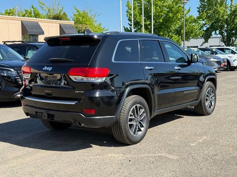 Used 2019 Jeep Grand Cherokee Limited w/ Trailer Tow Group IV AWD/4WD image 4