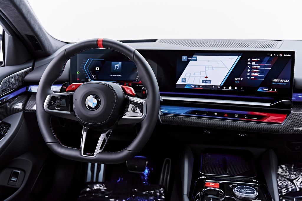 Used 2026 BMW M5 Touring AWD/4WD image 66
