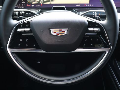 Certified 2025 Cadillac Escalade Sport w/ Touring Package image 15