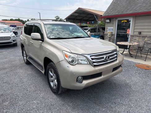 Used 2011 Lexus GX 460 AWD/4WD image 3
