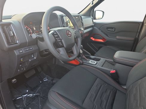 New 2026 Nissan Frontier PRO-4X w/ Pro-4x Convenience Package AWD/4WD image 15