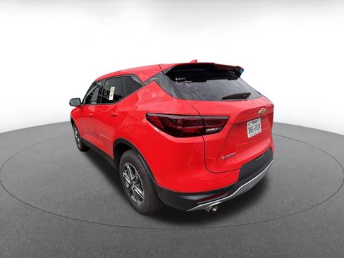 Used 2026 Chevrolet Blazer LT FWD image 10