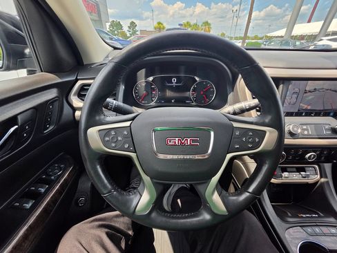 Used 2022 GMC Acadia Denali w/ Black Diamond Edition AWD/4WD image 26