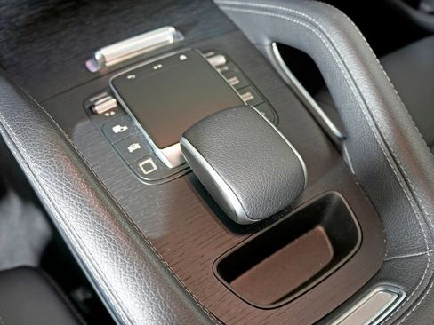 Certified 2025 Mercedes-Benz GLE 450 GLE 450 image 27