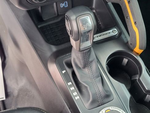 Certified 2024 Ford Bronco Badlands image 24