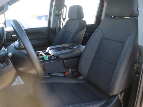 Used 2024 Chevrolet Silverado 2500 Custom w/ Custom Value Package image 14