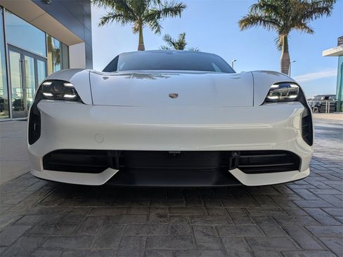 Used 2020 Porsche Taycan Turbo image 8