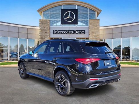 New 2025 Mercedes-Benz GLC 300 4MATIC image 3