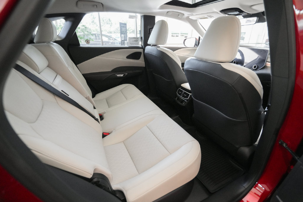 New 2026 Lexus RX 350 F Sport FWD image 11