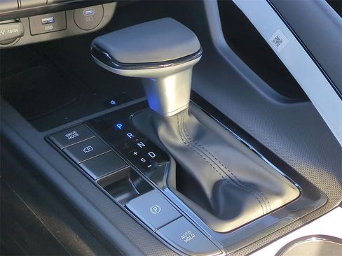 New 2026 Hyundai Elantra SEL Sport image 17