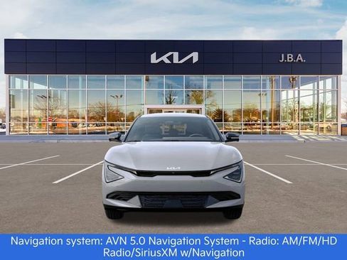 New 2025 Kia EV6 Wind image 2