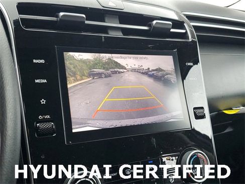 Certified 2022 Hyundai Tucson SE image 17