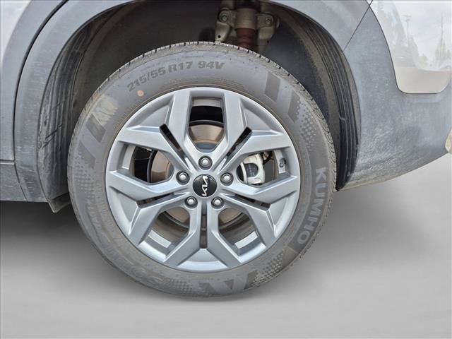 Used 2026 Kia Seltos LX AWD/4WD image 13