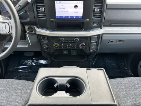 Certified 2024 Ford F250 XLT image 25