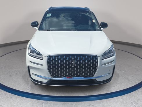 Certified 2024 Lincoln Corsair Reserve w/ Equipment Group 202A AWD/4WD image 2