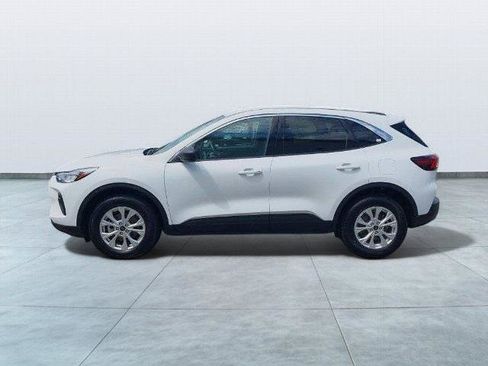 Certified 2024 Ford Escape Active AWD/4WD image 4