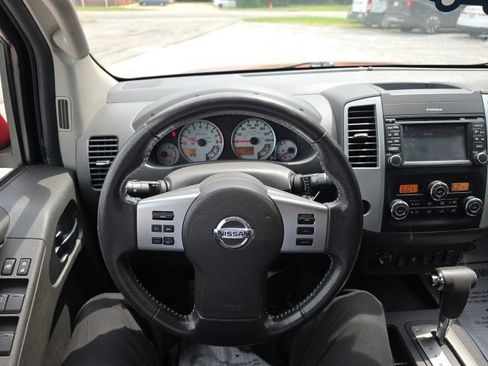 Used 2015 Nissan Frontier PRO-4X w/ Pro-4x Luxury Package AWD/4WD image 12