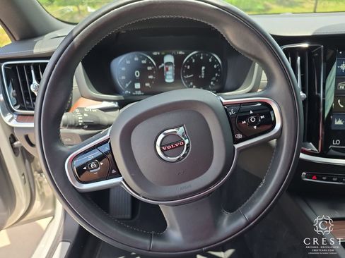 Used 2020 Volvo S60 T5 Inscription FWD image 15