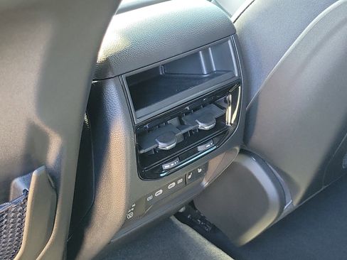 New 2026 Jeep Grand Cherokee Limited image 13