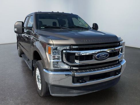 Used 2022 Ford F250 XL w/ STX Appearance Package AWD/4WD image 7