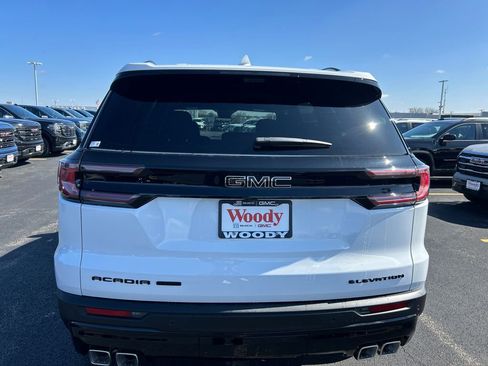 New 2026 GMC Acadia Elevation w/ Black Edition image 9