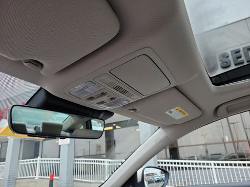 Used 2019 Honda Accord EX-L image 30