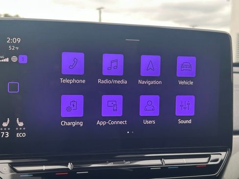 Used 2024 Volkswagen ID.4 S image 18