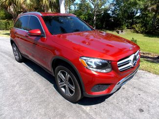 Used 2019 Mercedes-Benz GLC 300 image 1