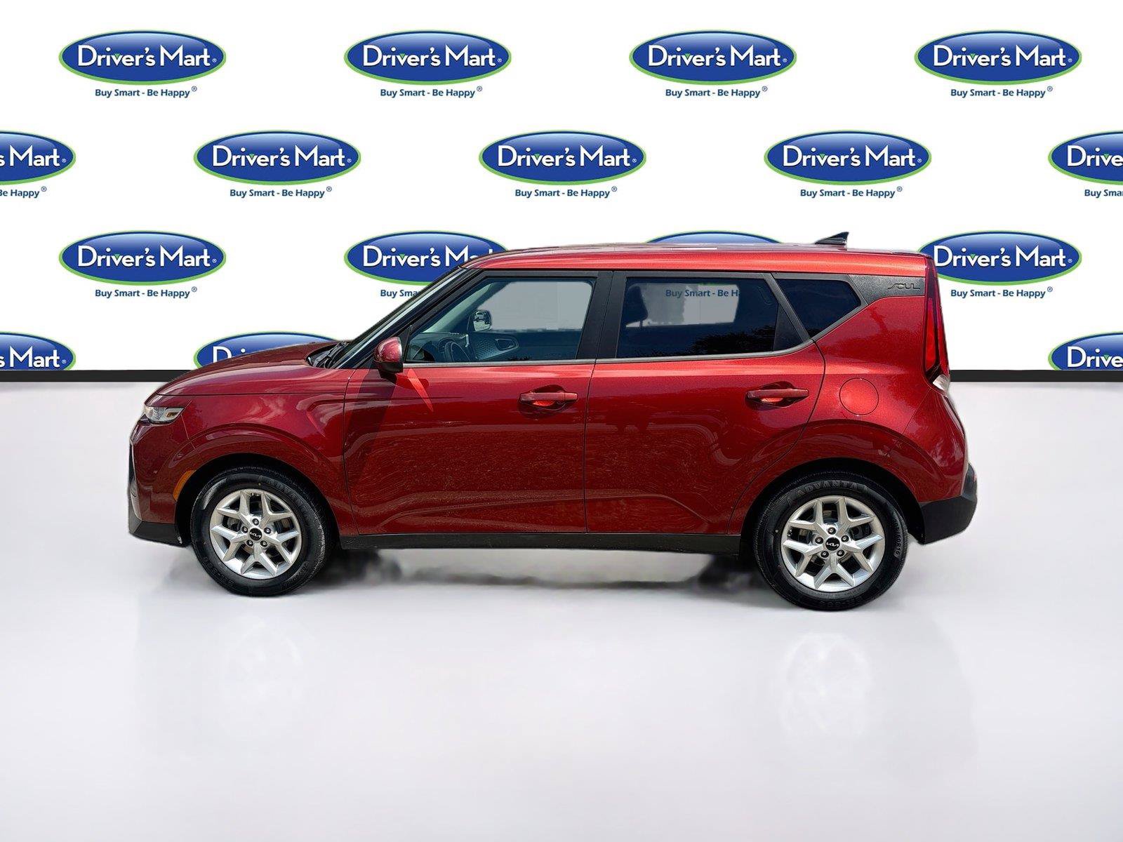 Used 2022 Kia Soul LX w/ Technology Package FWD image 4