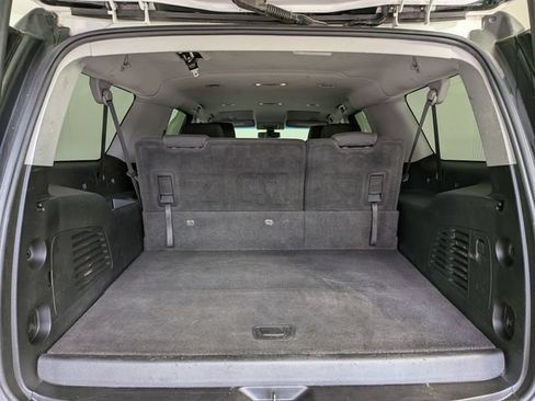 Used 2019 GMC Yukon XL SLE w/ SLE Value Package AWD/4WD image 10