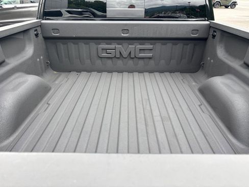 Used 2018 GMC Sierra 1500 SLT AWD/4WD image 6