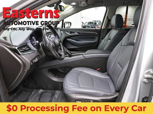 Used 2021 Buick Enclave Essence w/ Sport Touring Edition FWD image 14