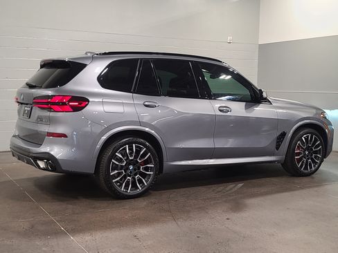 Used 2026 BMW X5 xDrive50e w/ M Sport Package AWD/4WD image 8