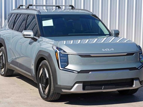 Used 2024 Kia EV9 Wind image 56