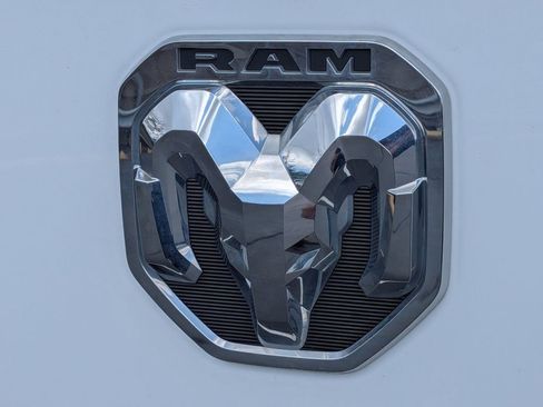 Used 2024 RAM 2500 Laramie w/ Safety Group AWD/4WD image 28