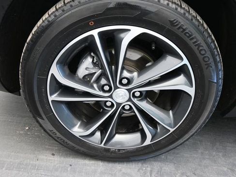 Used 2022 Buick Encore GX Select image 27
