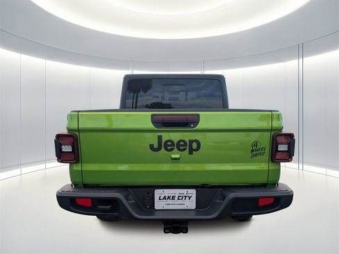 New 2025 Jeep Gladiator Willys image 5