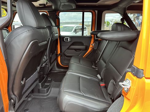 New 2025 Jeep Wrangler Unlimited Rubicon 392 image 12