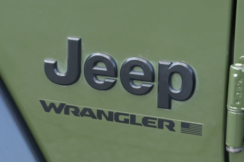 Used 2024 Jeep Wrangler Sport AWD/4WD image 46