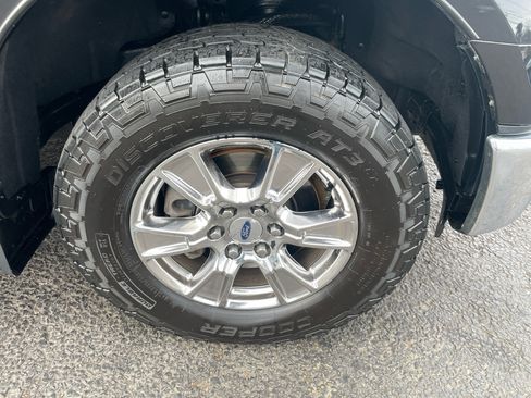 Used 2015 Ford F150 XLT w/ Equipment Group 302A Luxury image 12