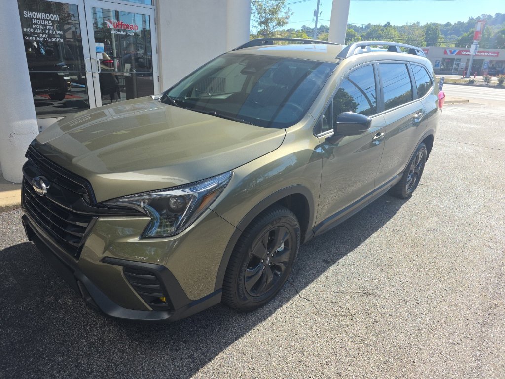 Used 2026 Subaru Ascent Premium w/ Premium Package AWD/4WD image 1