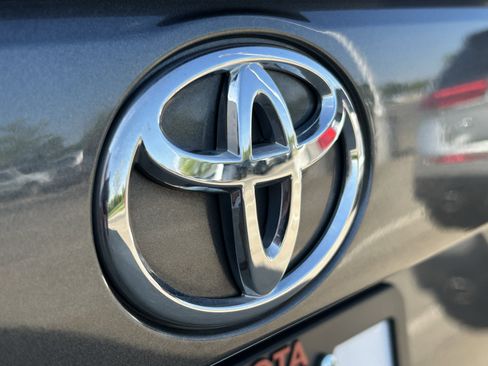 Used 2023 Toyota RAV4 XLE w/ Convenience Package AWD/4WD image 7